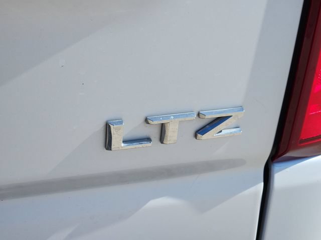 Certified 2022 Chevrolet Silverado 1500 LTZ AWD/4WD image 7