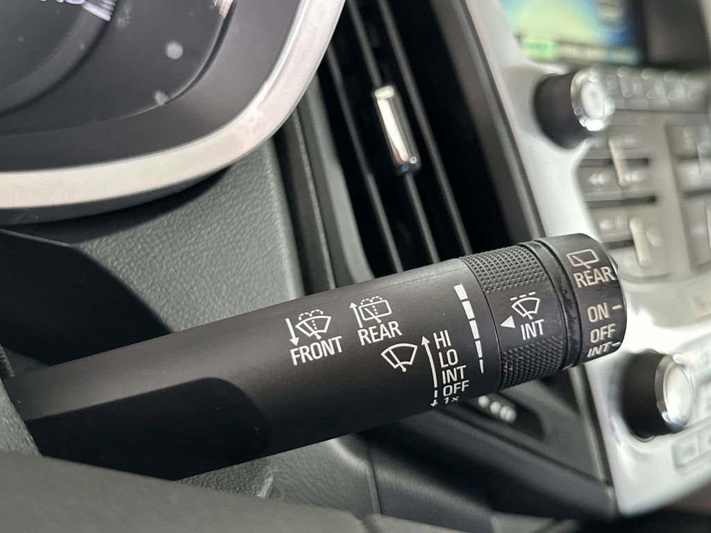 Used 2017 Chevrolet Equinox LT image 21