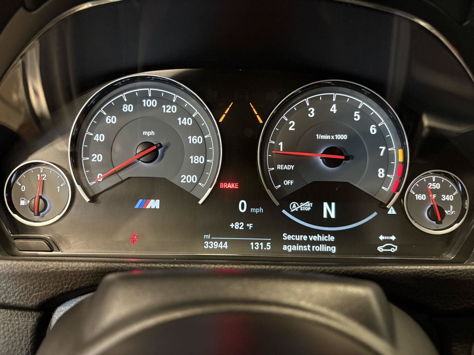 Used 2017 BMW M4 Convertible RWD image 25