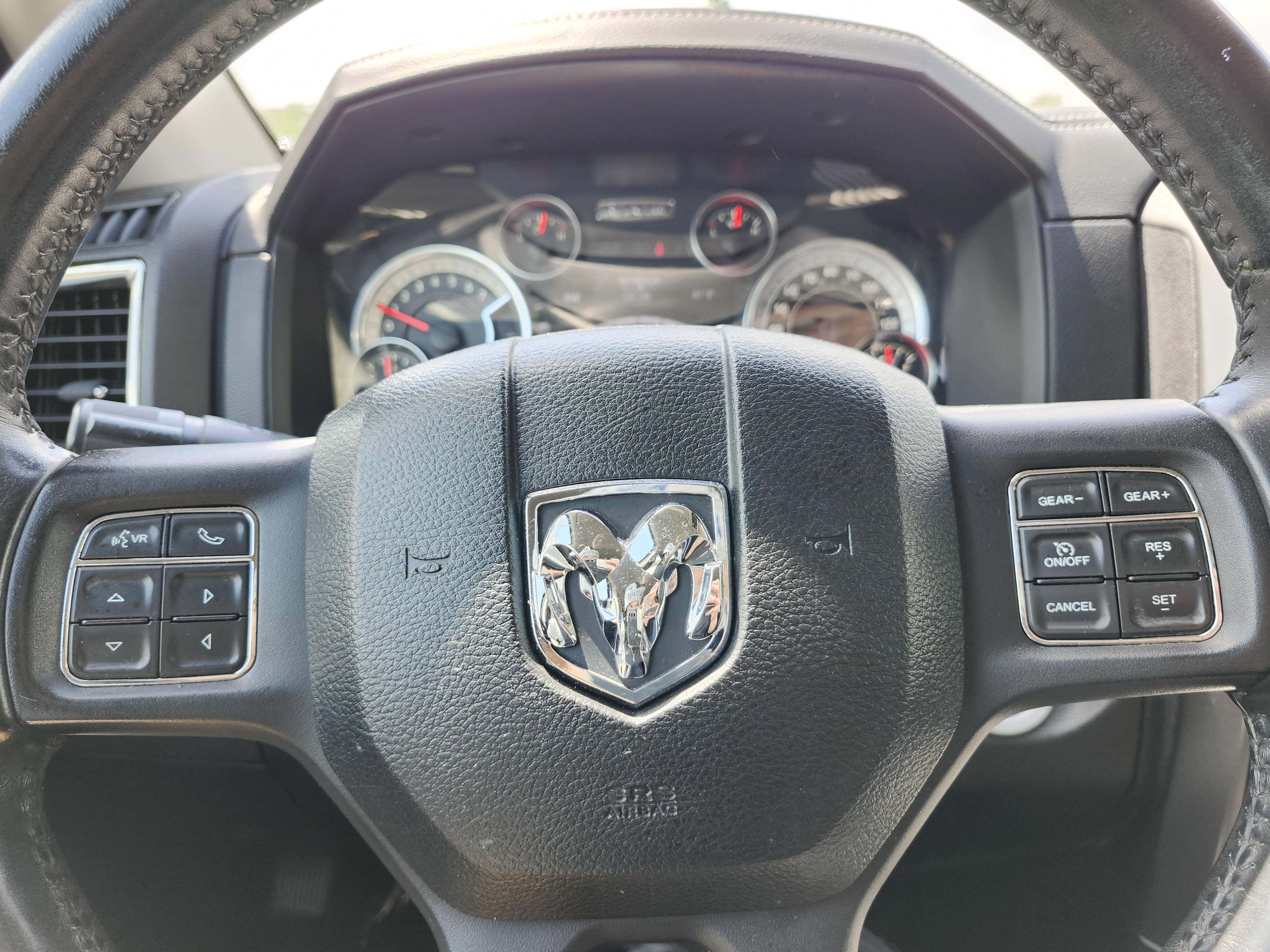 Used 2017 RAM 1500 Sport AWD/4WD image 29