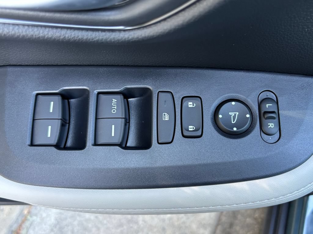 New 2027 Honda HR-V LX image 21