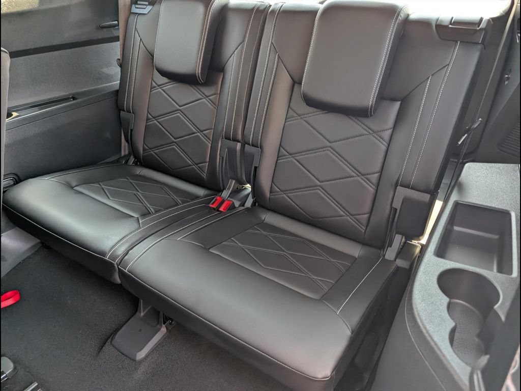 Certified 2024 Volkswagen Atlas SE AWD/4WD image 8