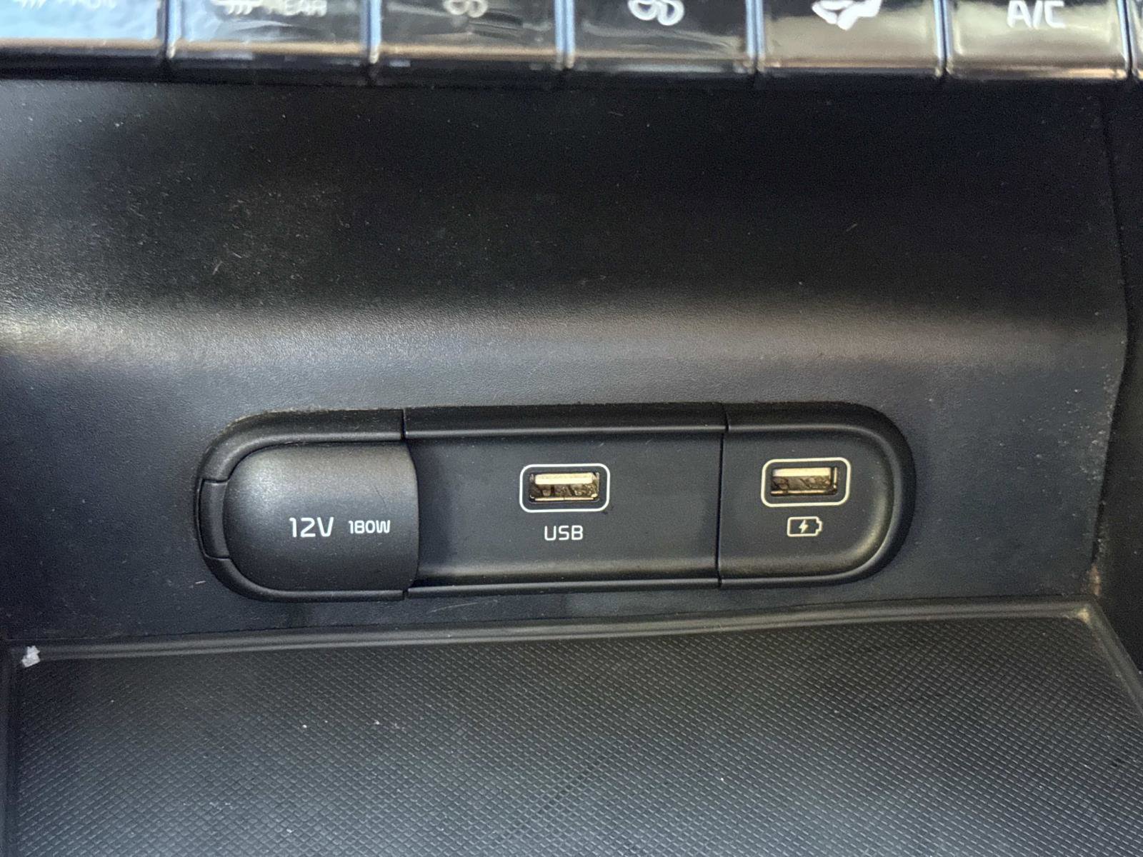 Used 2021 Kia K5 LX image 18