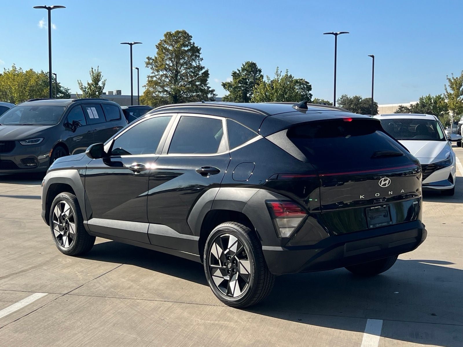 Certified 2024 Hyundai Kona SEL AWD/4WD image 9
