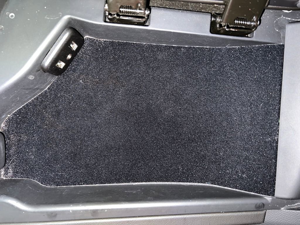 Used 2016 Chevrolet Corvette Stingray Coupe w/ Carbon Flash Badge Package RWD image 28