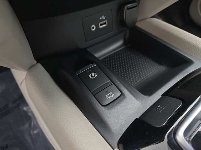 Used 2022 Nissan Rogue Sport SL w/ Premium Package FWD image 34