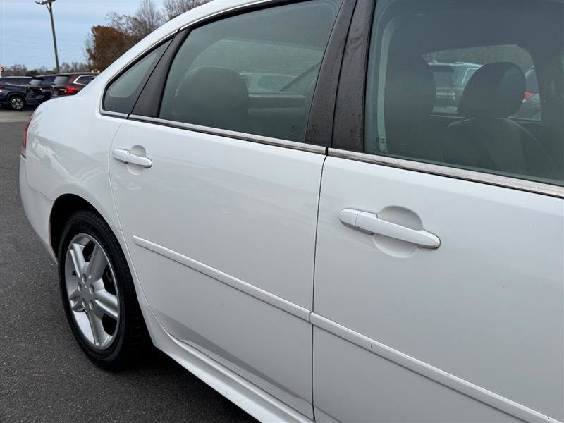 Used 2014 Chevrolet Impala Police image 24