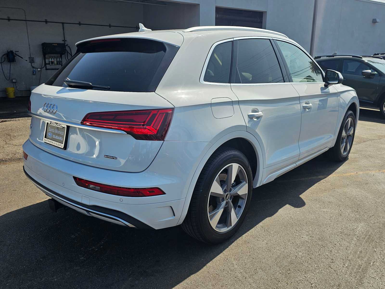 Used 2022 Audi Q5 2.0T Premium Plus AWD/4WD image 3