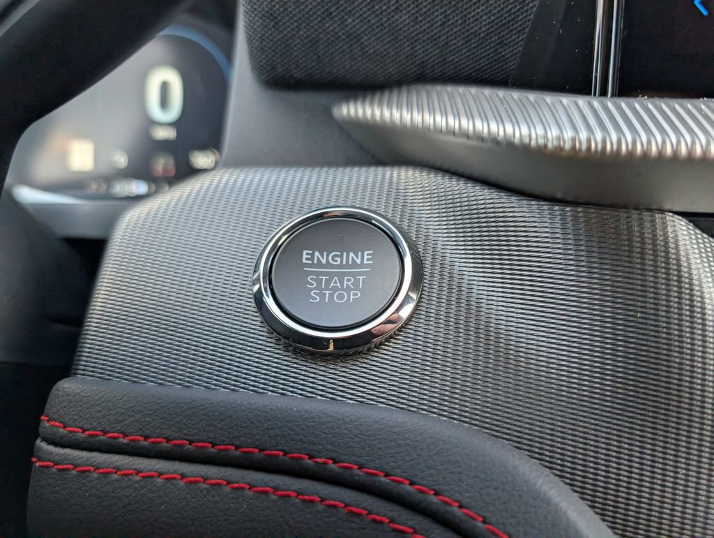 New 2026 Ford Explorer ST-Line w/ ST-Line Street Pack image 12