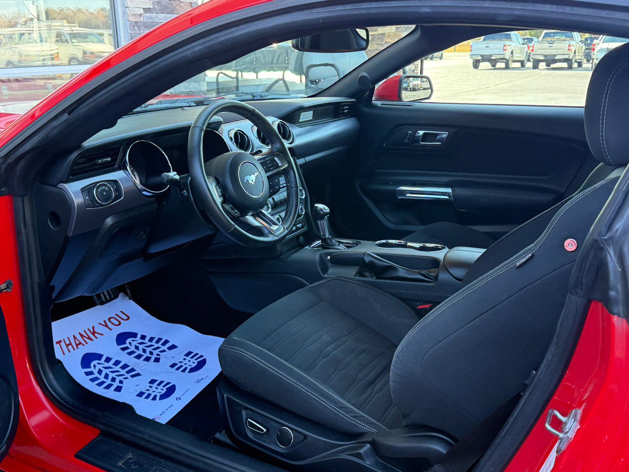 Used 2017 Ford Mustang Coupe image 9