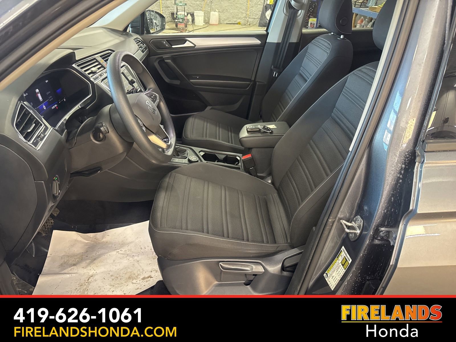 Used 2022 Volkswagen Tiguan S image 11