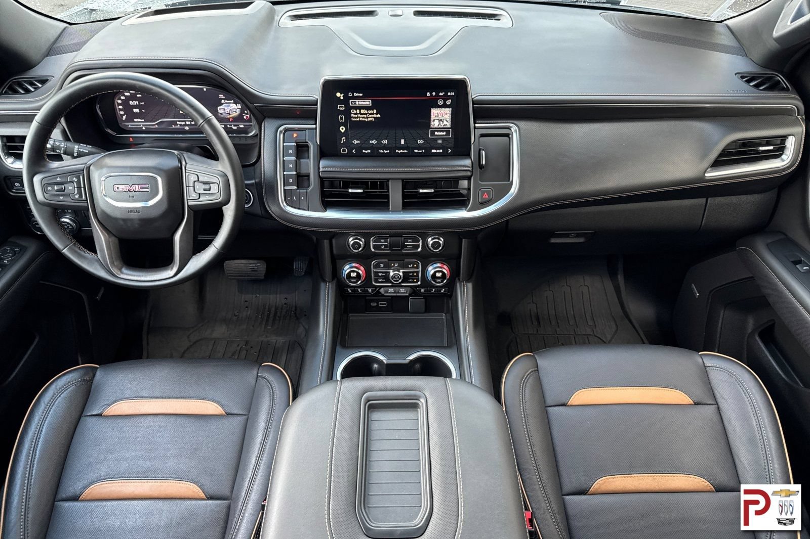 Used 2024 GMC Yukon AT4 w/ Technology Package AWD/4WD image 14