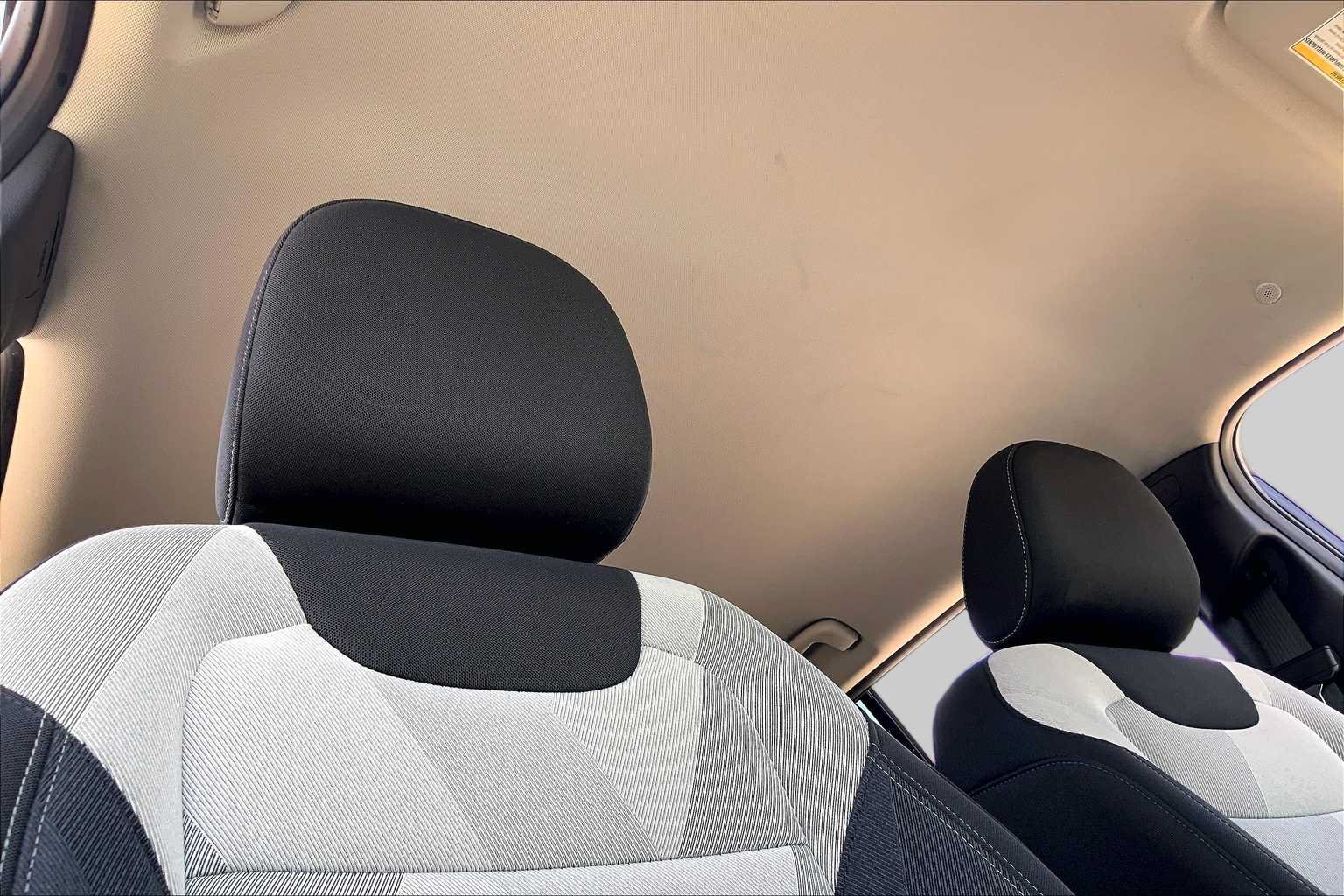Used 2025 Chevrolet Trax LS FWD image 14