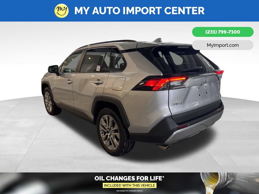 Used 2024 Toyota RAV4 Limited w/ Advanced Technology Package image 5