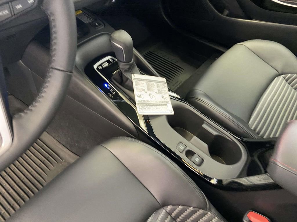 Used 2025 Toyota Corolla XSE image 20