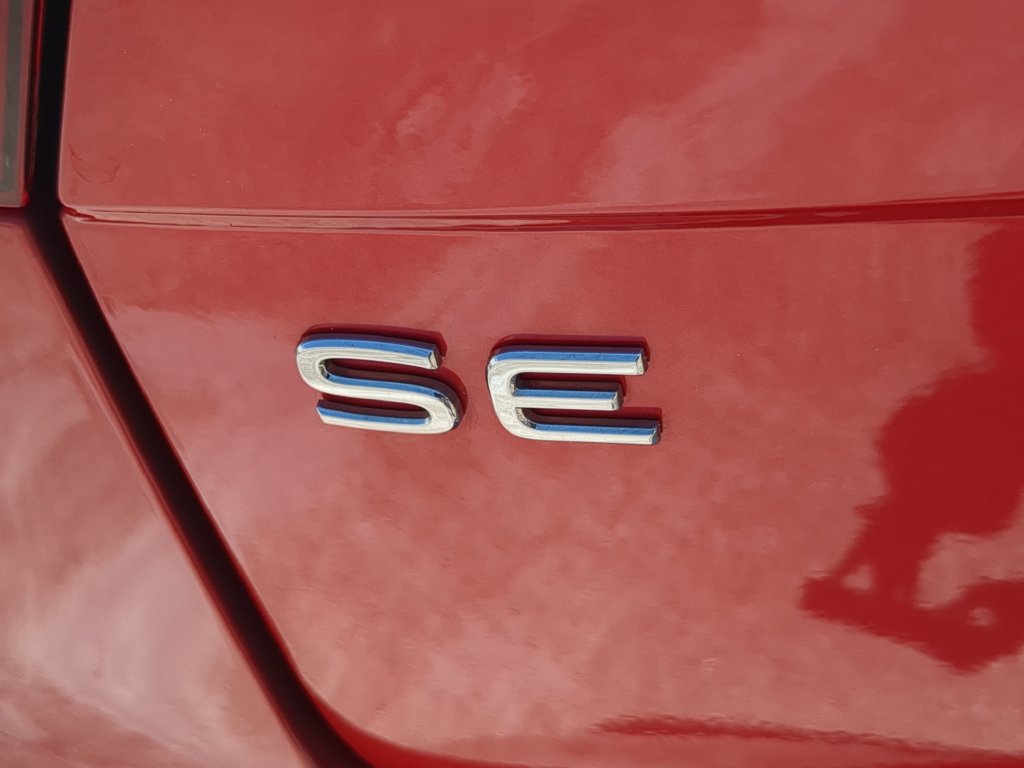 Certified 2023 Volkswagen Tiguan SE FWD image 10