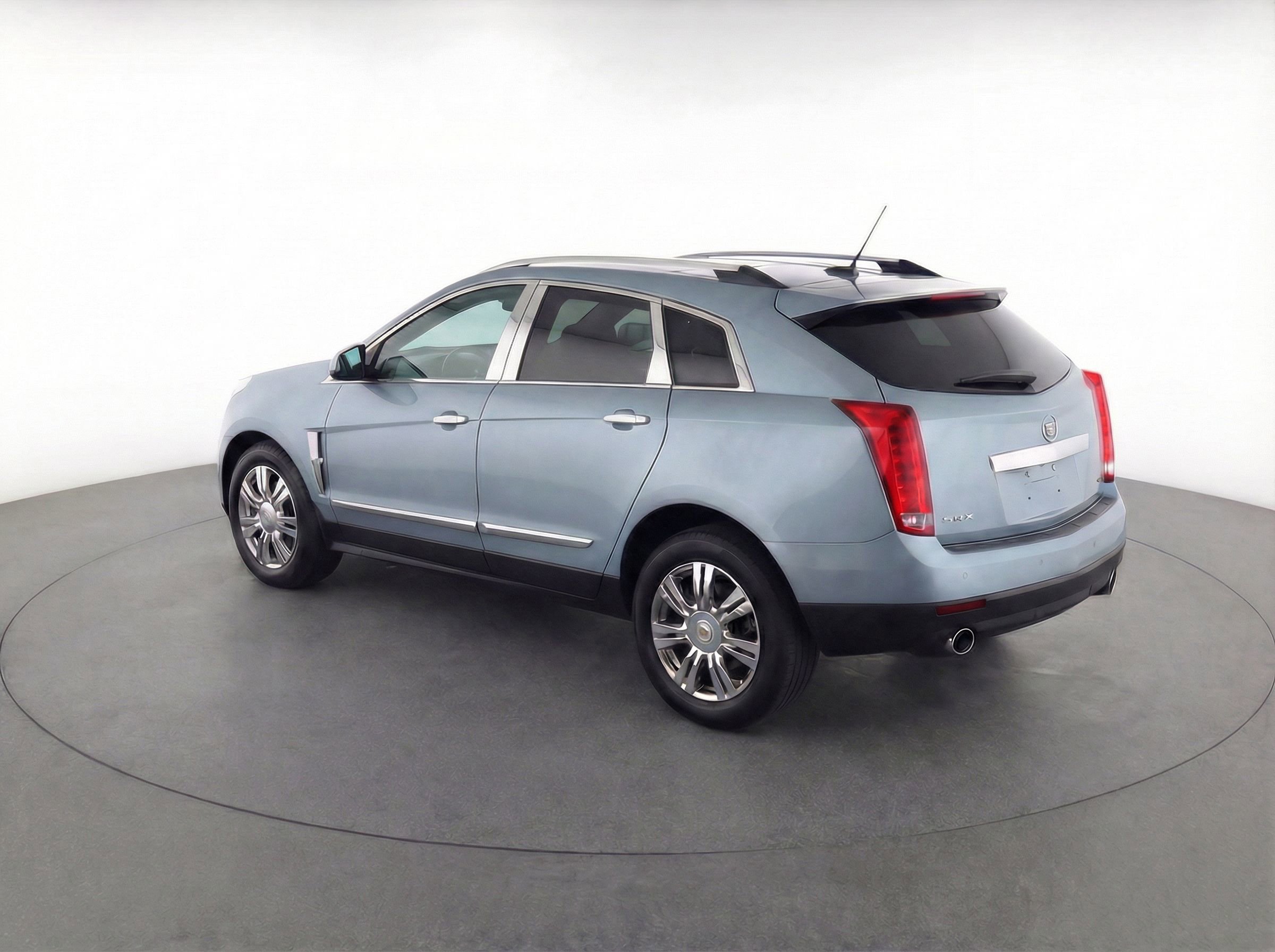 Used 2013 Cadillac SRX Luxury w/ Driver Awareness Package image 3