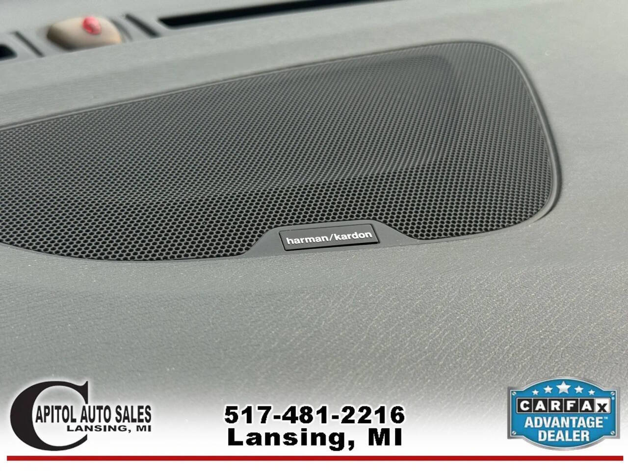 Used 2017 Volvo V60 T5 Cross Country Platinum w/ Climate Package image 28