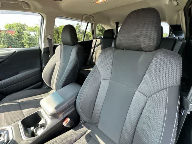 Used 2022 Subaru Outback Premium AWD/4WD image 17
