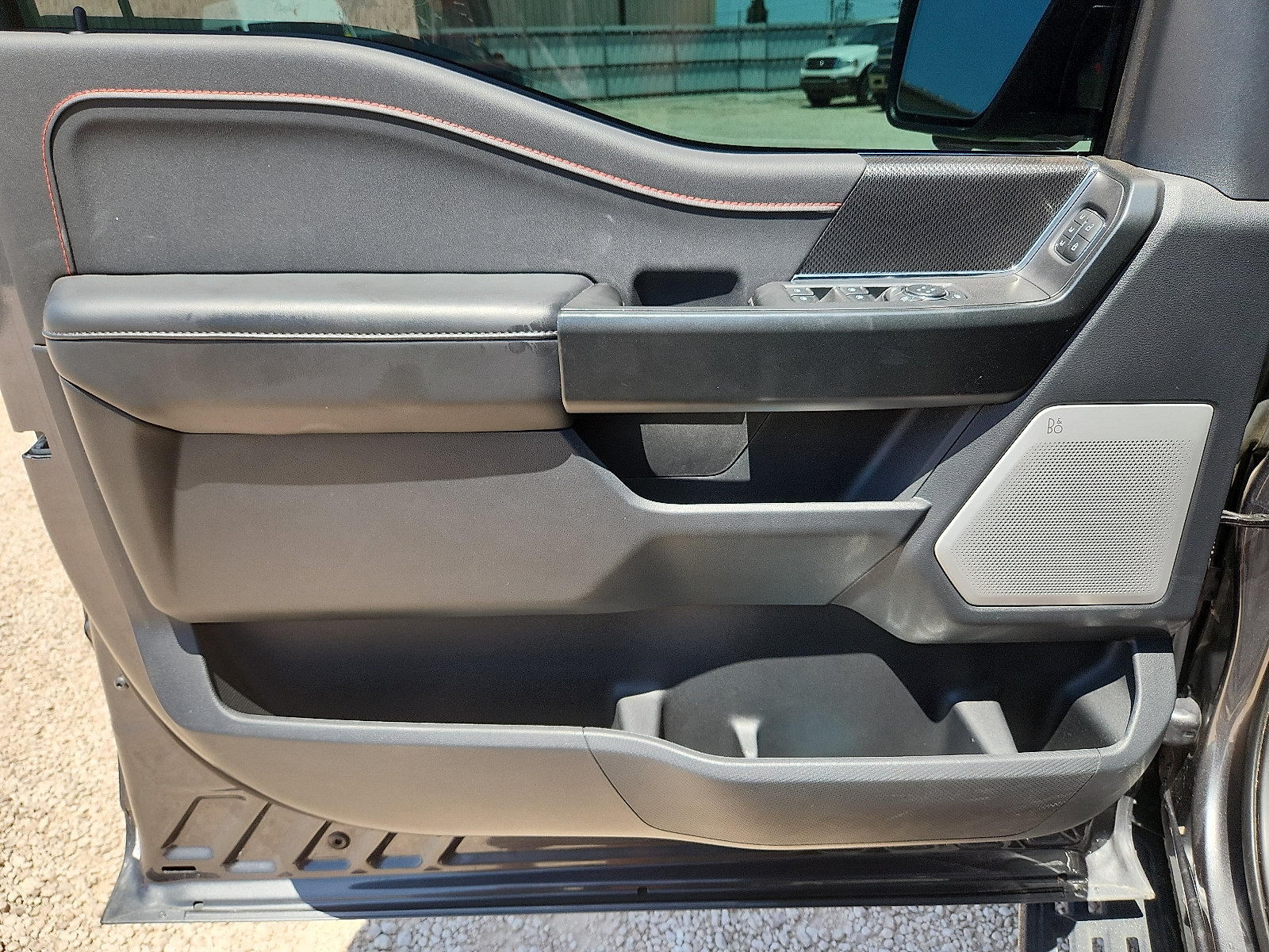 Used 2026 Ford F150 Raptor AWD/4WD image 11