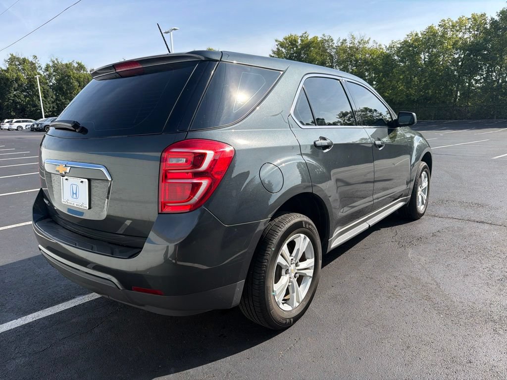 Used 2017 Chevrolet Equinox LS FWD image 5