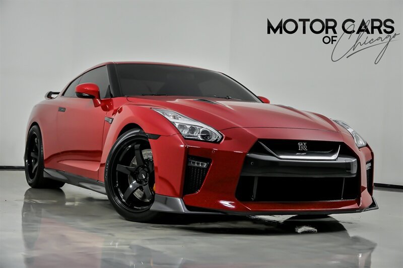 Used 2018 Nissan GT-R Premium AWD/4WD video 1
