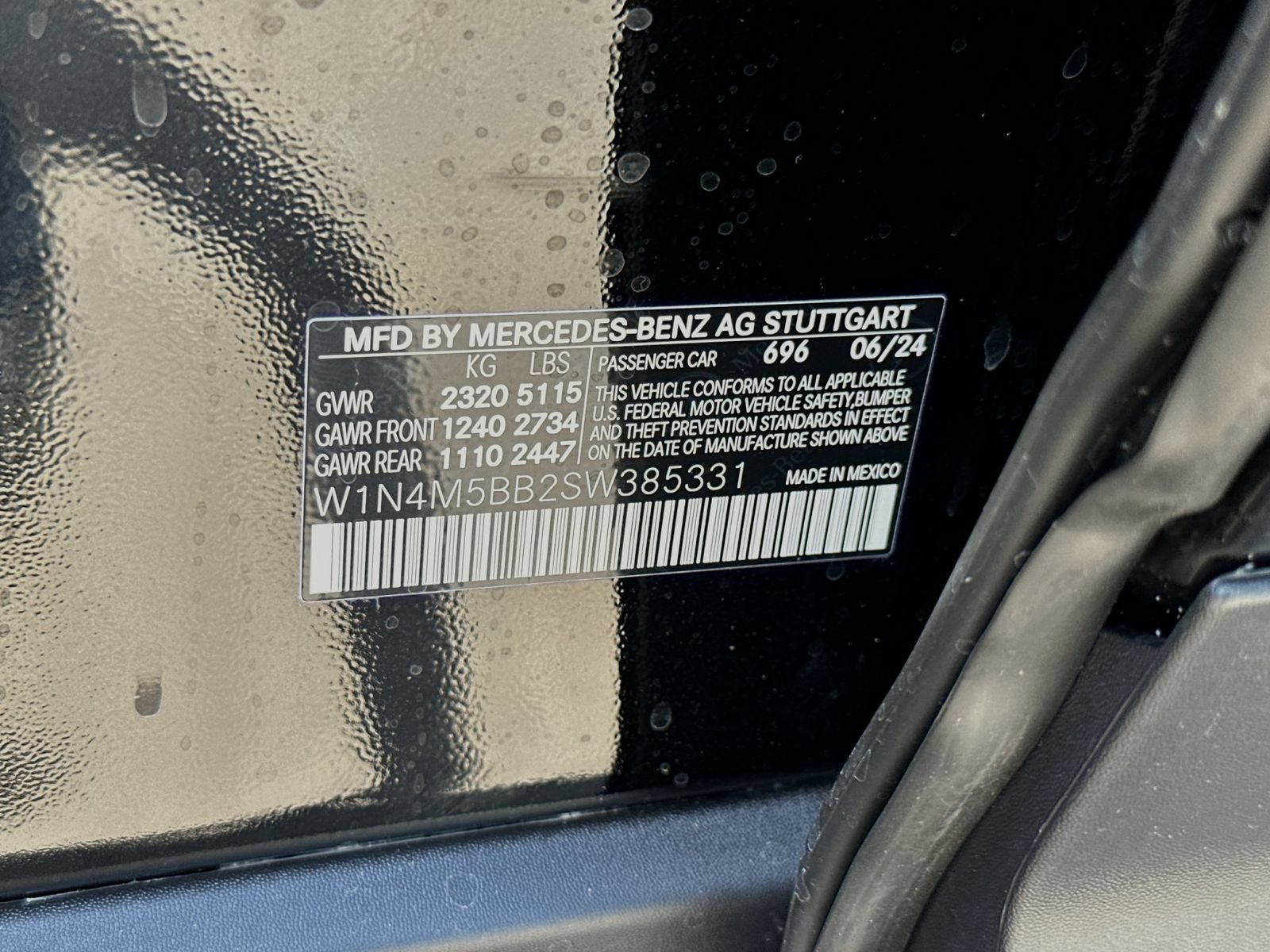 Used 2025 Mercedes-Benz GLB 35 AMG 4MATIC image 34