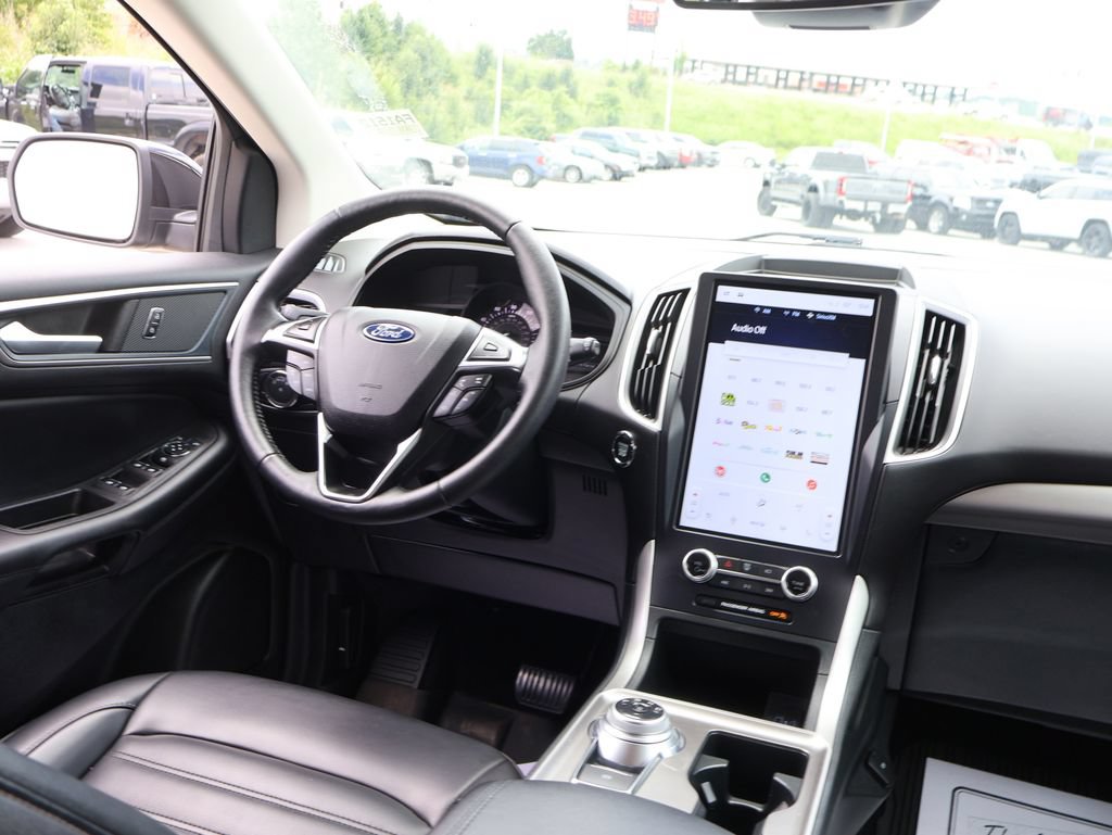 Certified 2024 Ford Edge SEL w/ Convenience Package AWD/4WD image 14