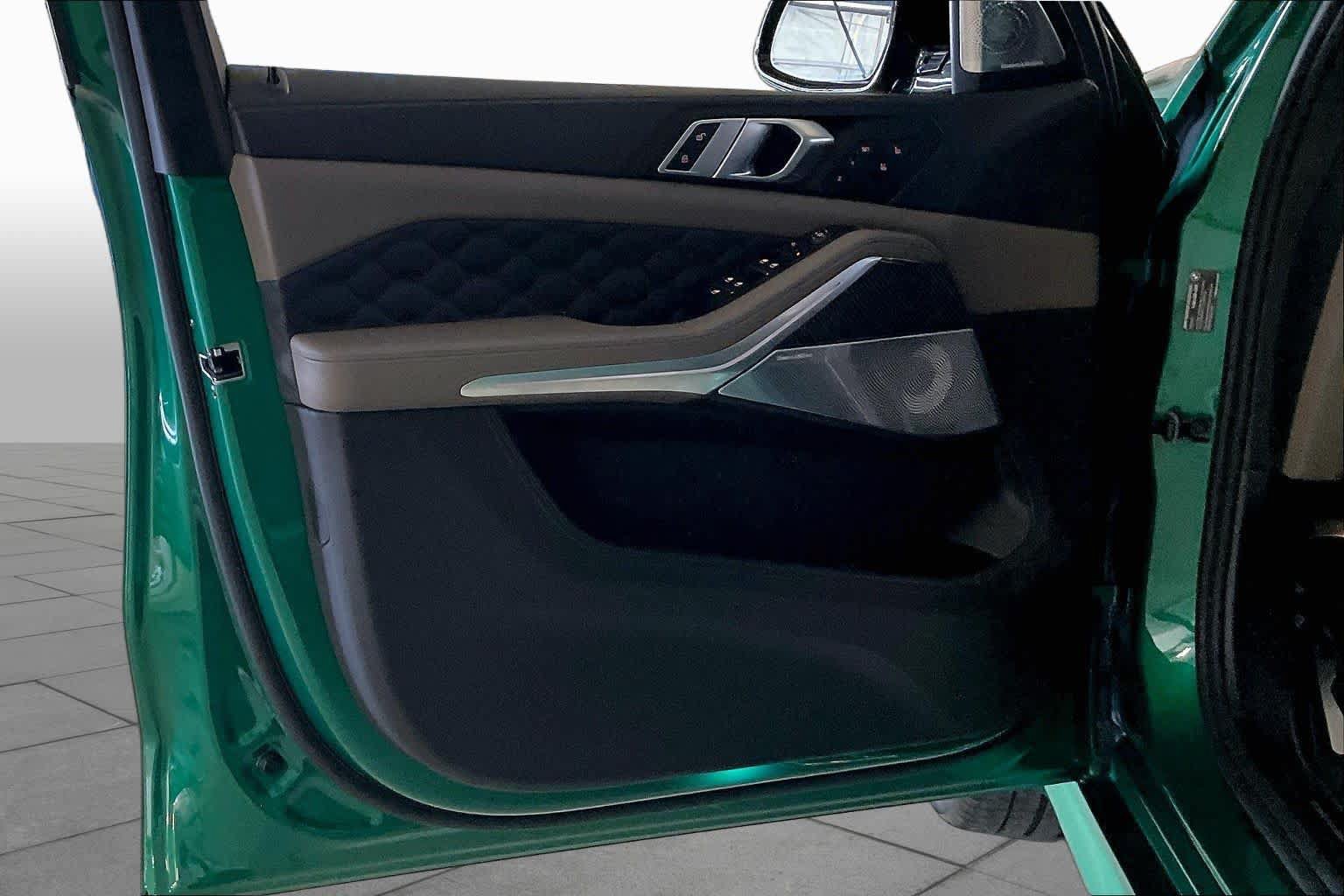 New 2026 BMW X5 M Competition w/ Executive Package AWD/4WD image 10