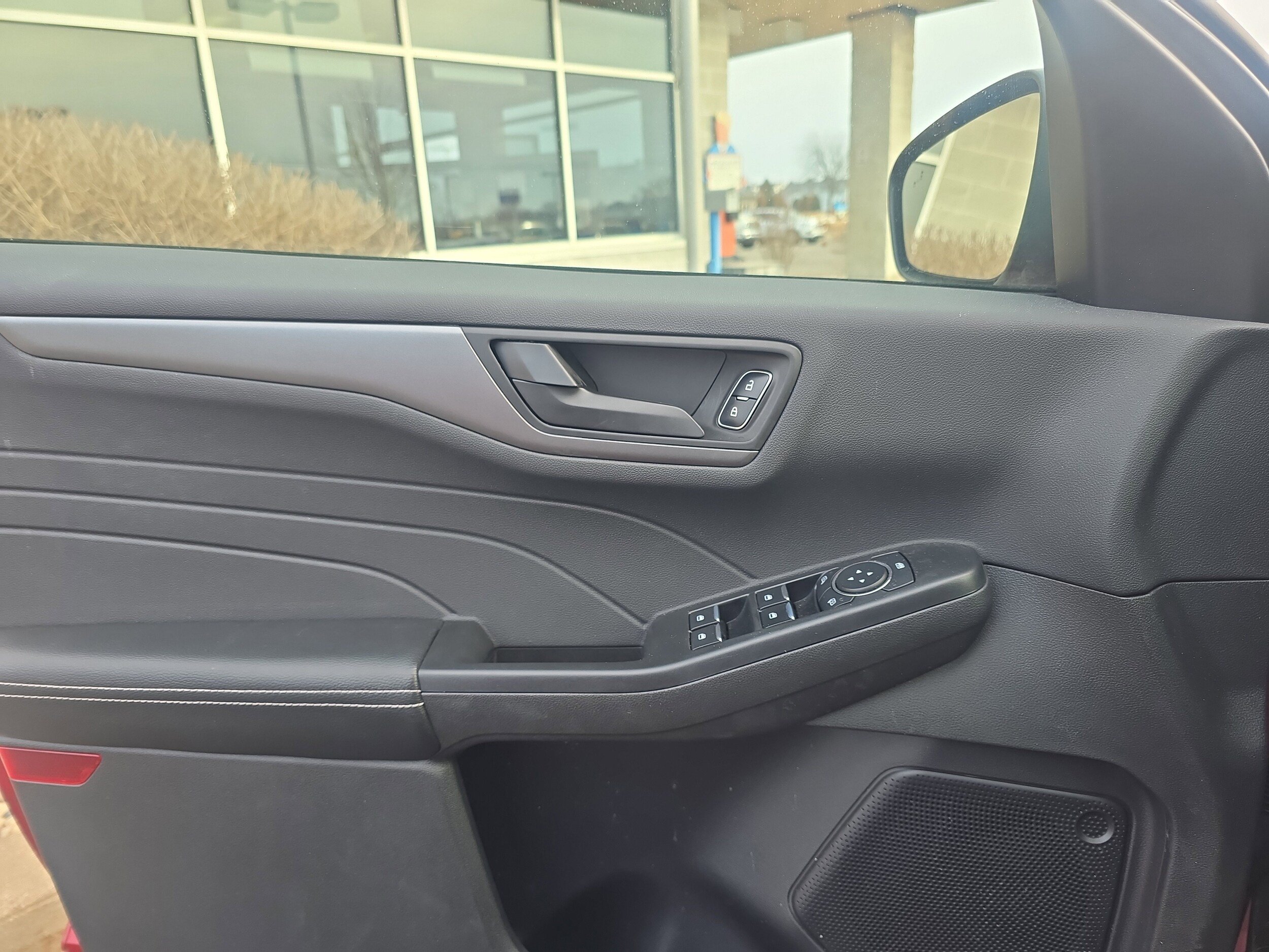 Used 2023 Ford Escape Active w/ Tech Pack #1 AWD/4WD image 15
