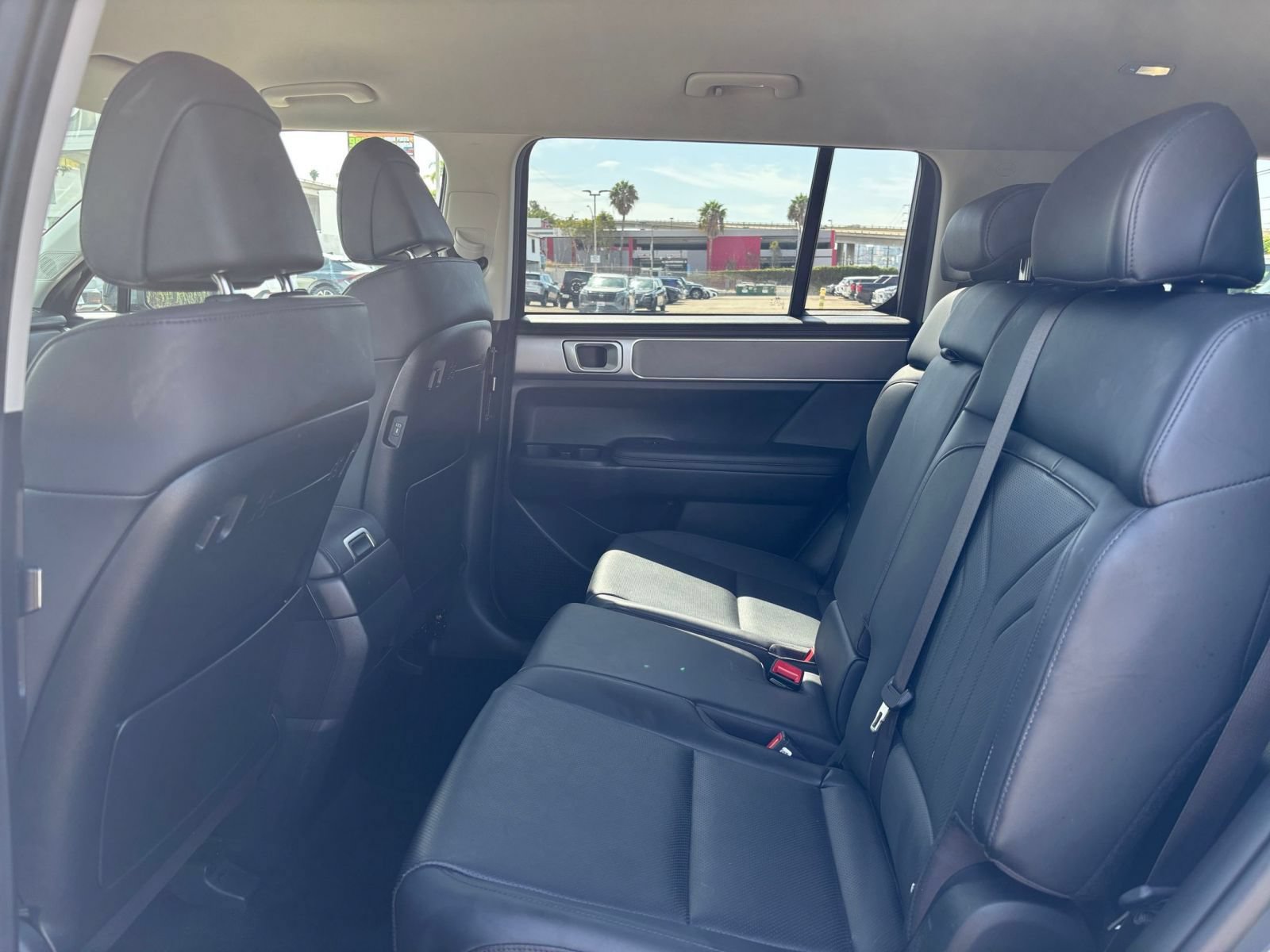 Used 2026 Hyundai Santa Fe SEL FWD image 27