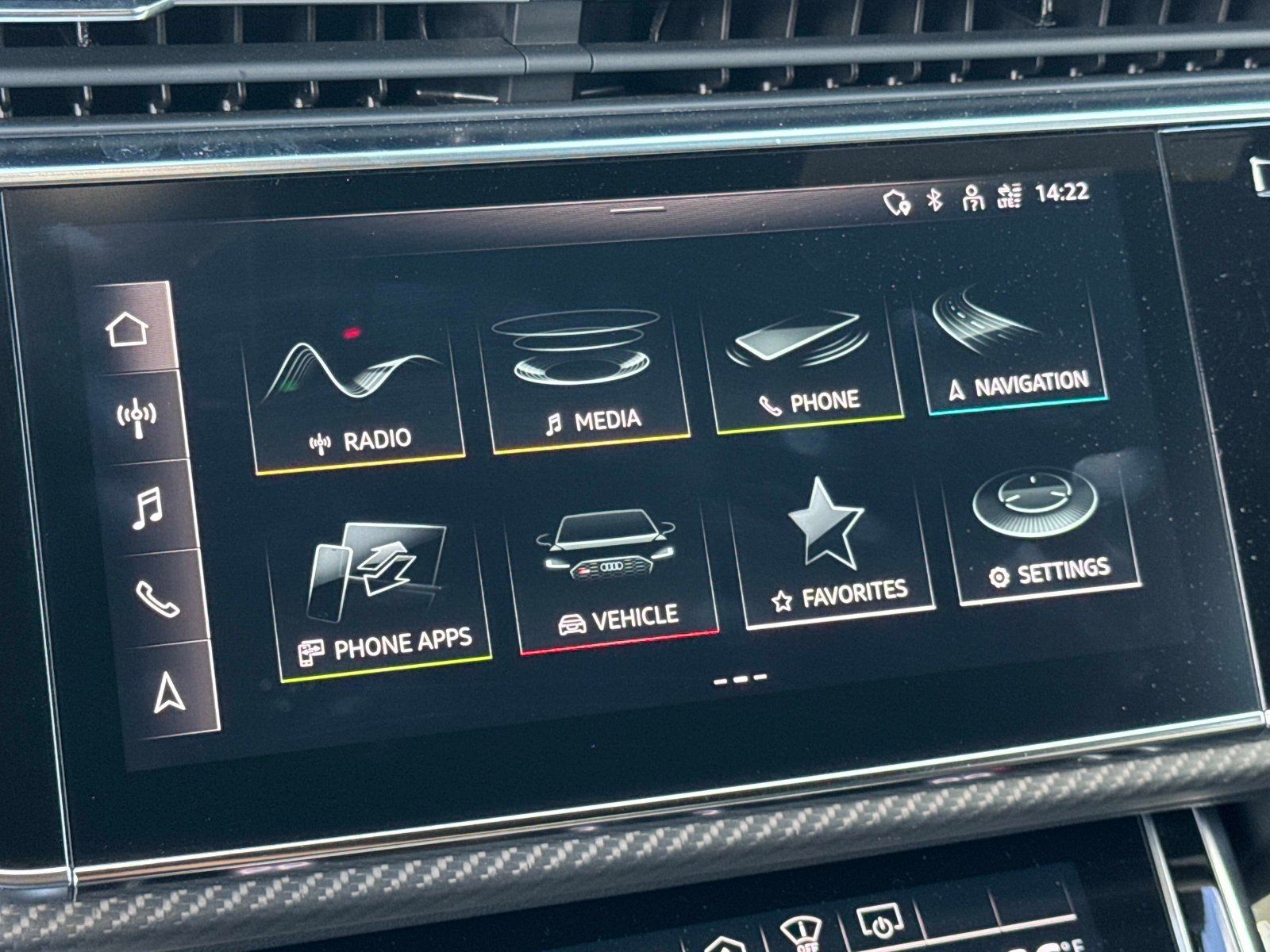 Used 2024 Audi RS Q8 image 46