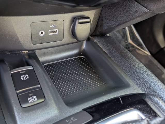 Used 2019 Nissan Rogue SV w/ Premium Package image 23