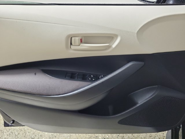 Used 2026 Toyota Corolla LE FWD image 21
