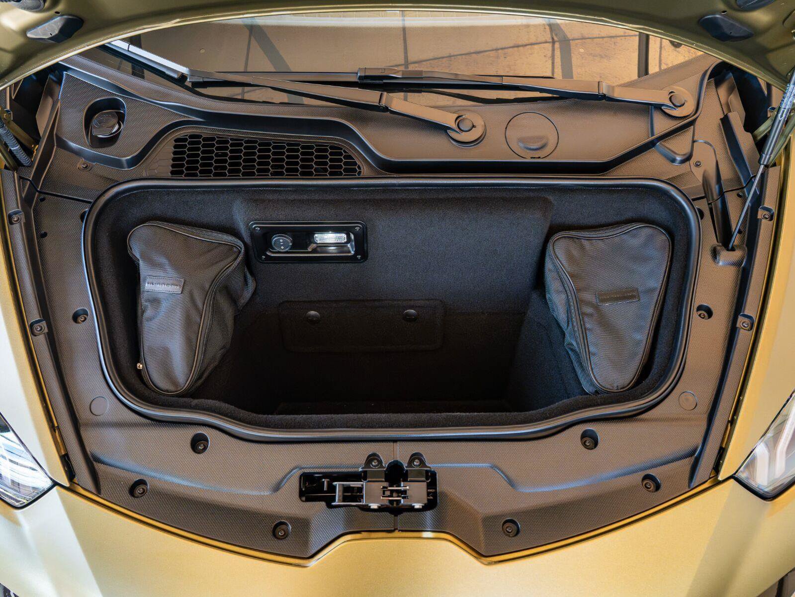 Used 2023 Lamborghini Huracan EVO RWD image 73