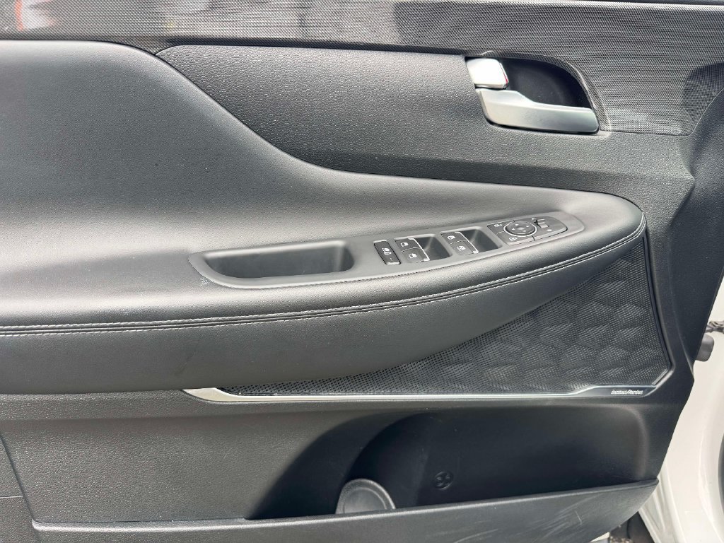 Used 2023 Hyundai Santa Fe SEL Premium AWD/4WD image 15