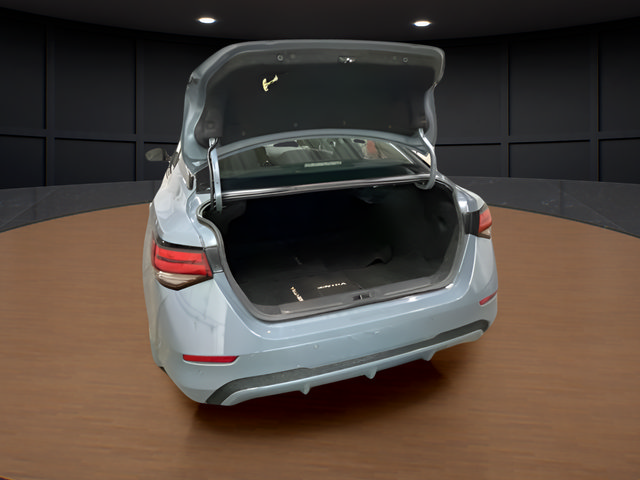 Used 2025 Nissan Sentra SV w/ All-Weather Package FWD image 7