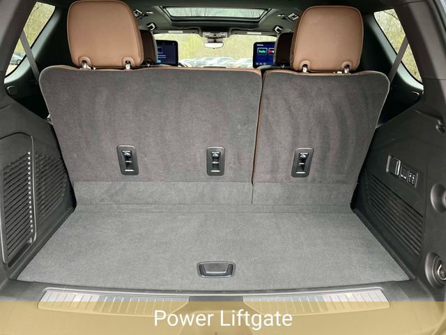 Certified 2024 Chevrolet Tahoe High Country w/ Advanced Technology Package image 22