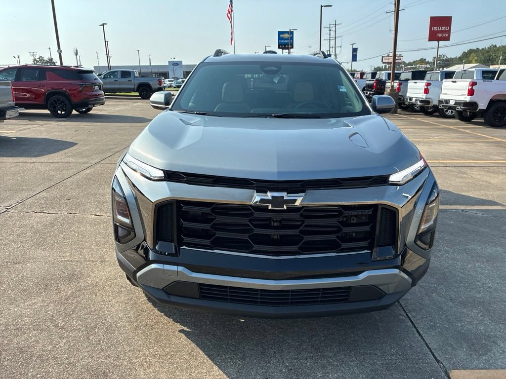 New 2027 Chevrolet Equinox ACTIV w/ Convenience Package III FWD image 3