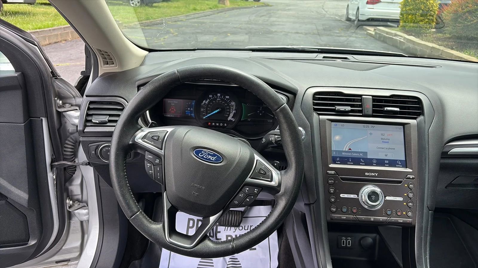 Used 2019 Ford Fusion Titanium image 10