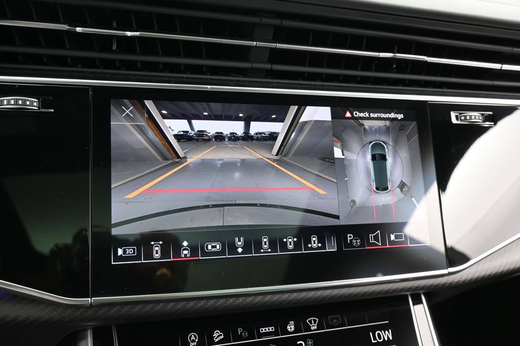 Used 2026 Audi RS Q8 performance AWD/4WD image 22