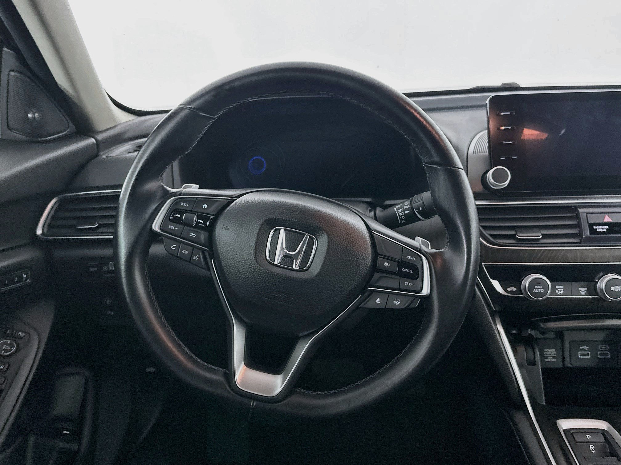 Used 2021 Honda Accord EX-L image 18