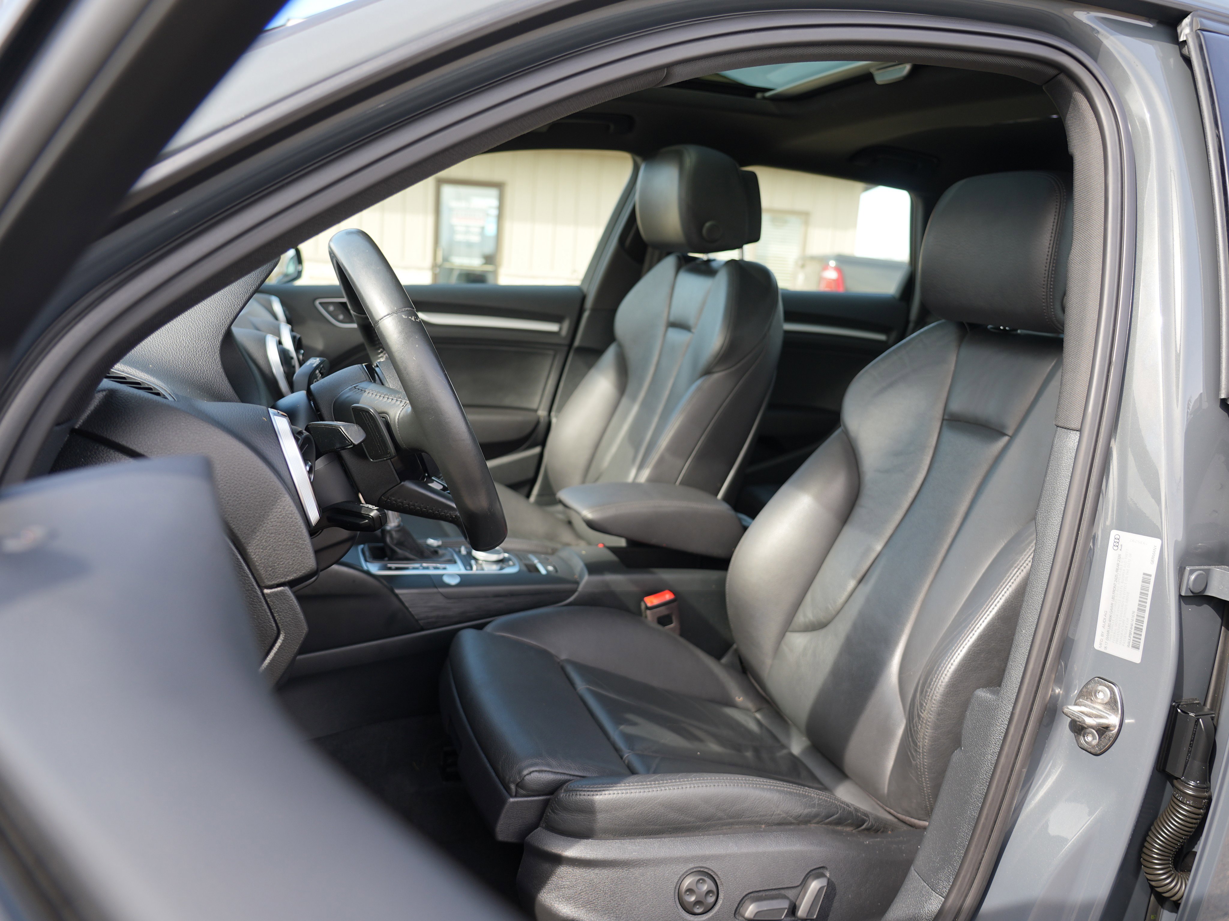 Used 2017 Audi A3 e-tron Premium w/ Sport Package FWD image 12