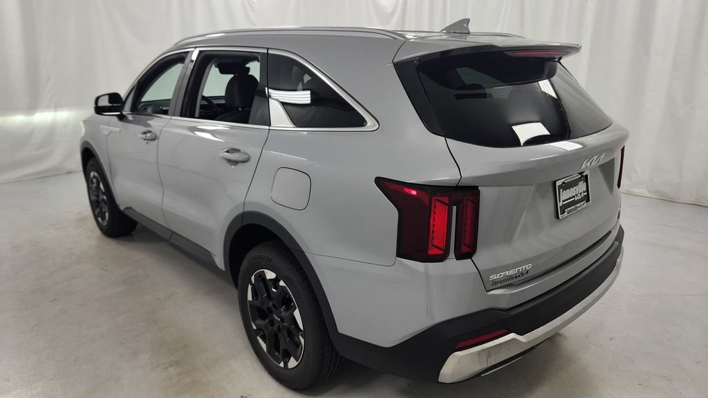New 2026 Kia Sorento S AWD/4WD image 5