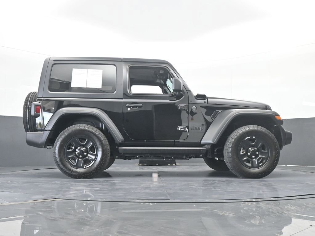 Used 2025 Jeep Wrangler Sport image 56