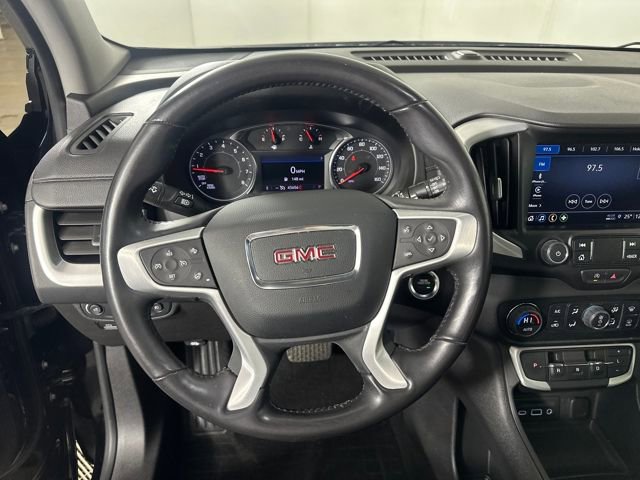Used 2022 GMC Terrain SLT w/ Elevation Edition image 14