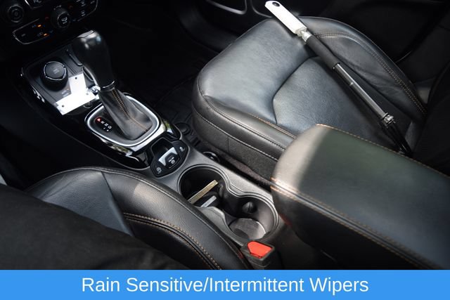 Used 2018 Jeep Compass Limited w/ Safe & Security Group AWD/4WD image 13
