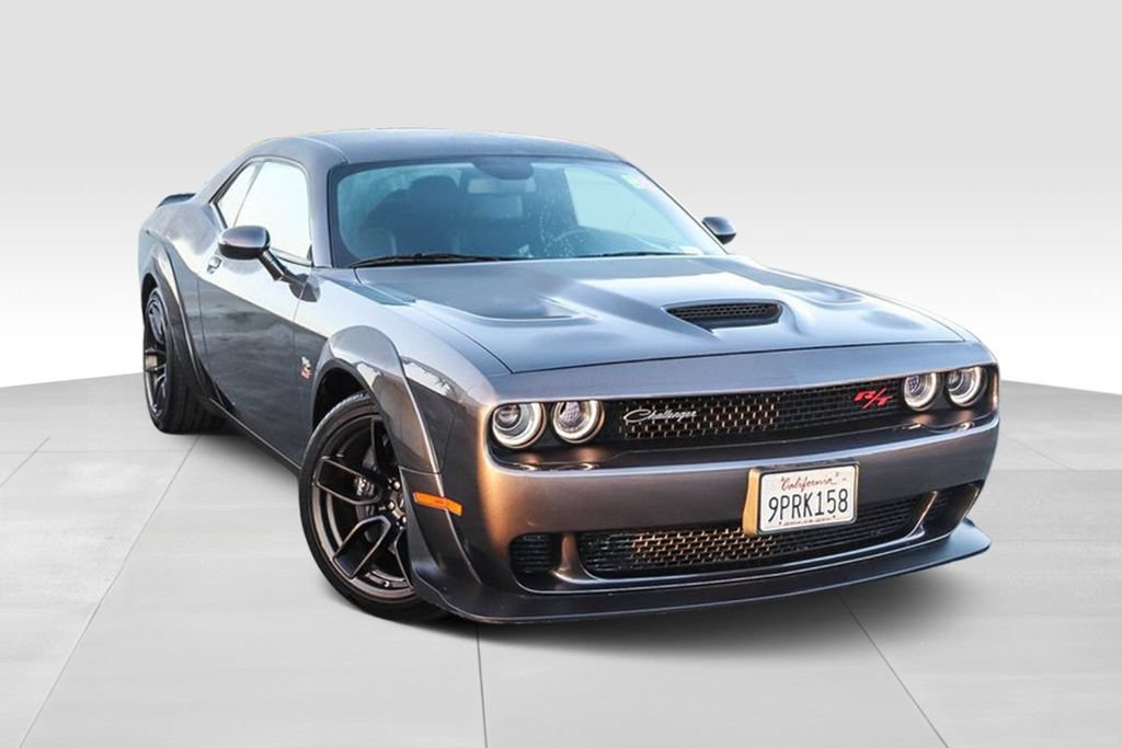 Used 2022 Dodge Challenger R/T Scat Pack RWD image 2