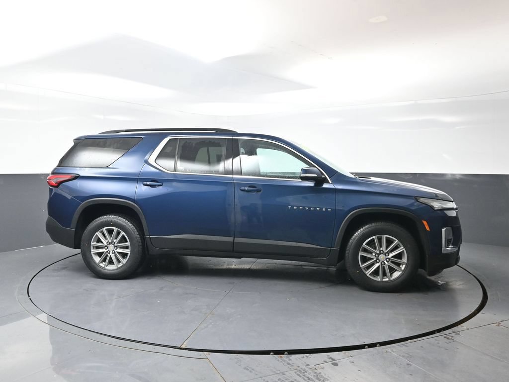 Used 2023 Chevrolet Traverse LT w/ LPO, Floor Liner Package AWD/4WD image 3