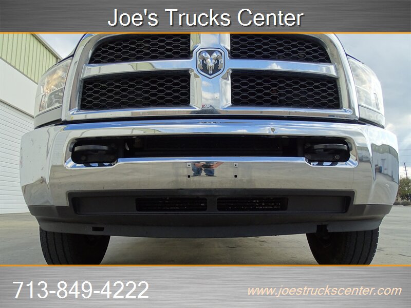 Used 2018 RAM 3500 Tradesman w/ Chrome Appearance Group AWD/4WD image 38